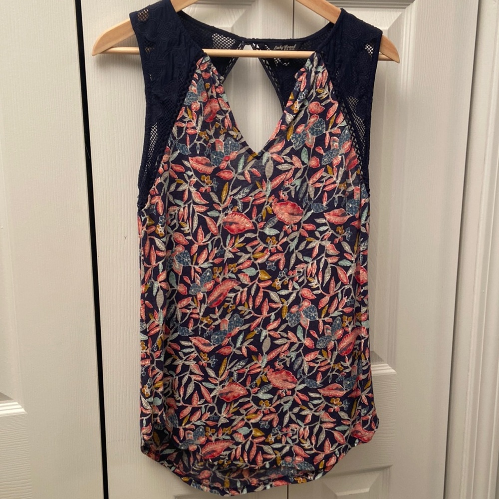 Like New Lucky Brand Open Back Tank Top Size Medium
